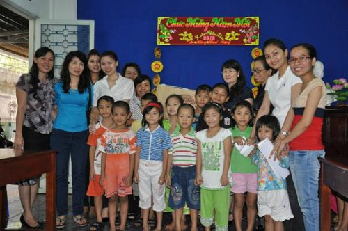 Công đoàn PETROSETCO đến thăm và giúp đỡ các em tại trại trẻ mồ côi TP Vũng Tàu